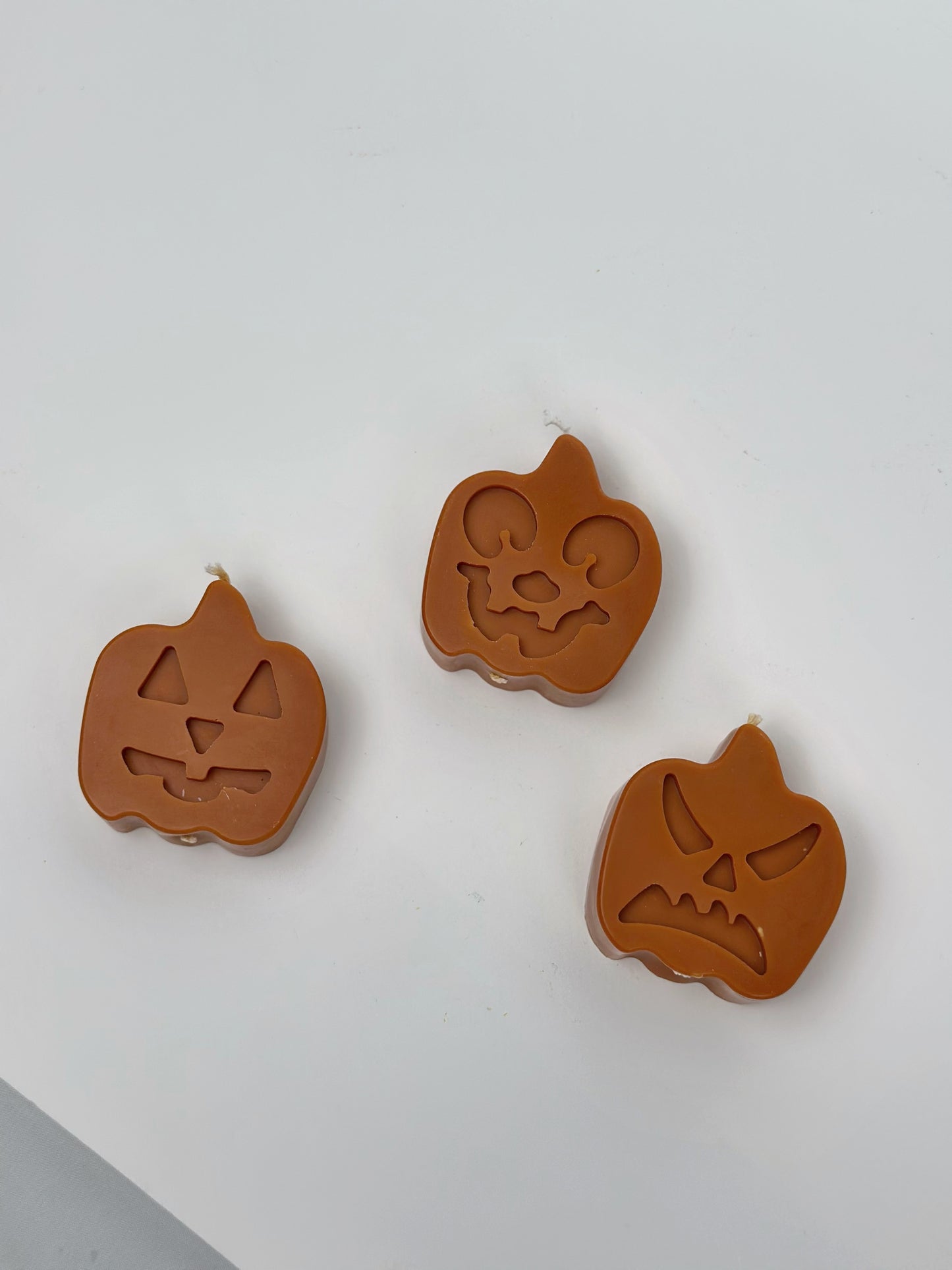 Three pieces Halloween Candles