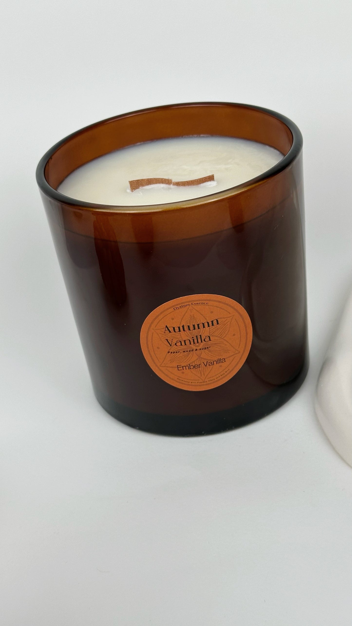 Autumn Vanilla 700gr Elysium Essence Amber Candle Jar