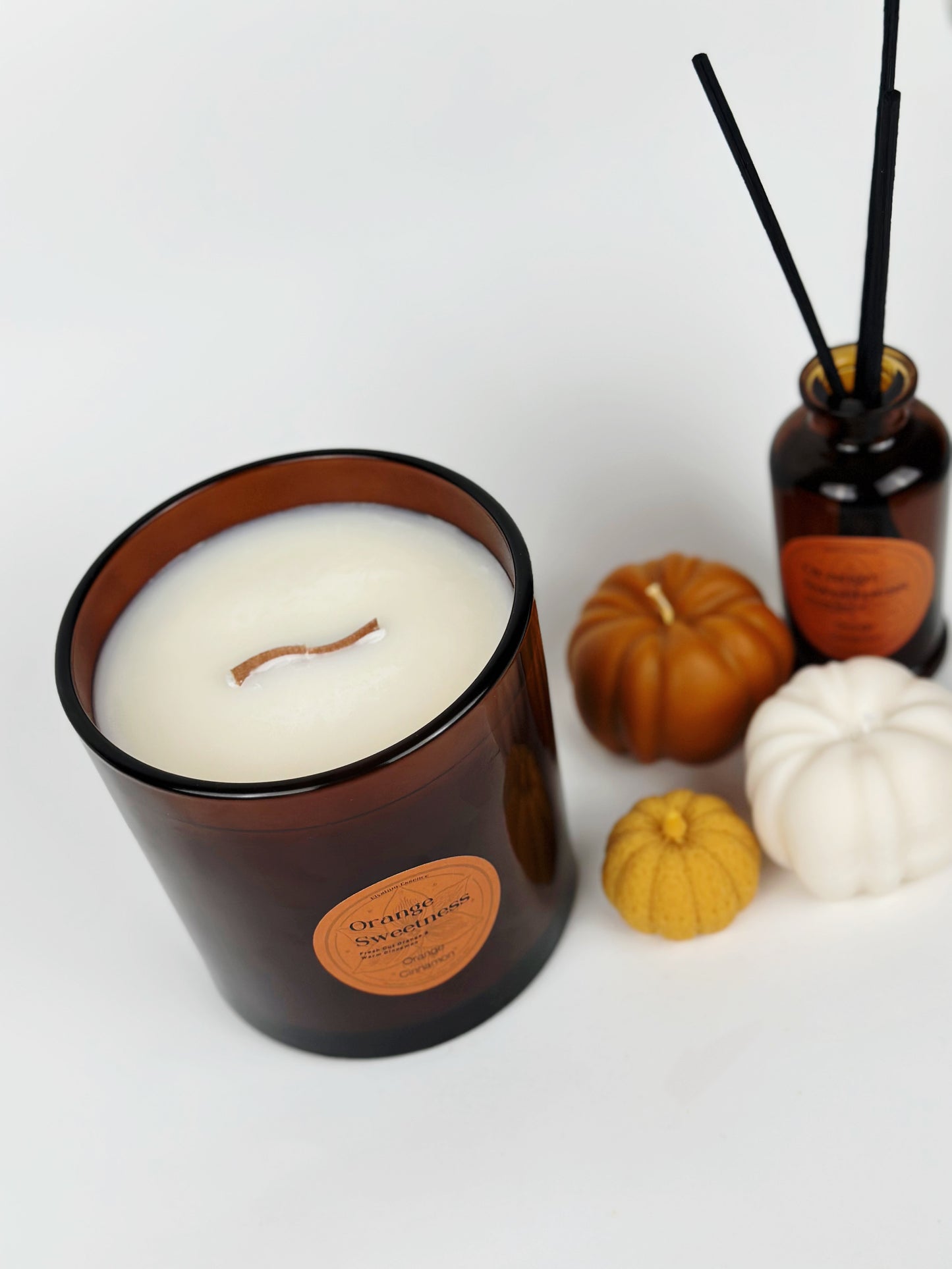 Orange Sweetness 700grams Elysium Essence Candle Amber Jar