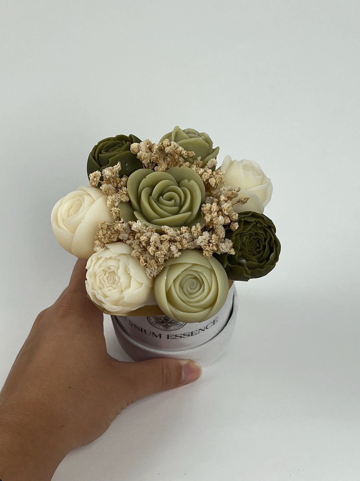 Green White Autumn Bouquet | Elysium Essence