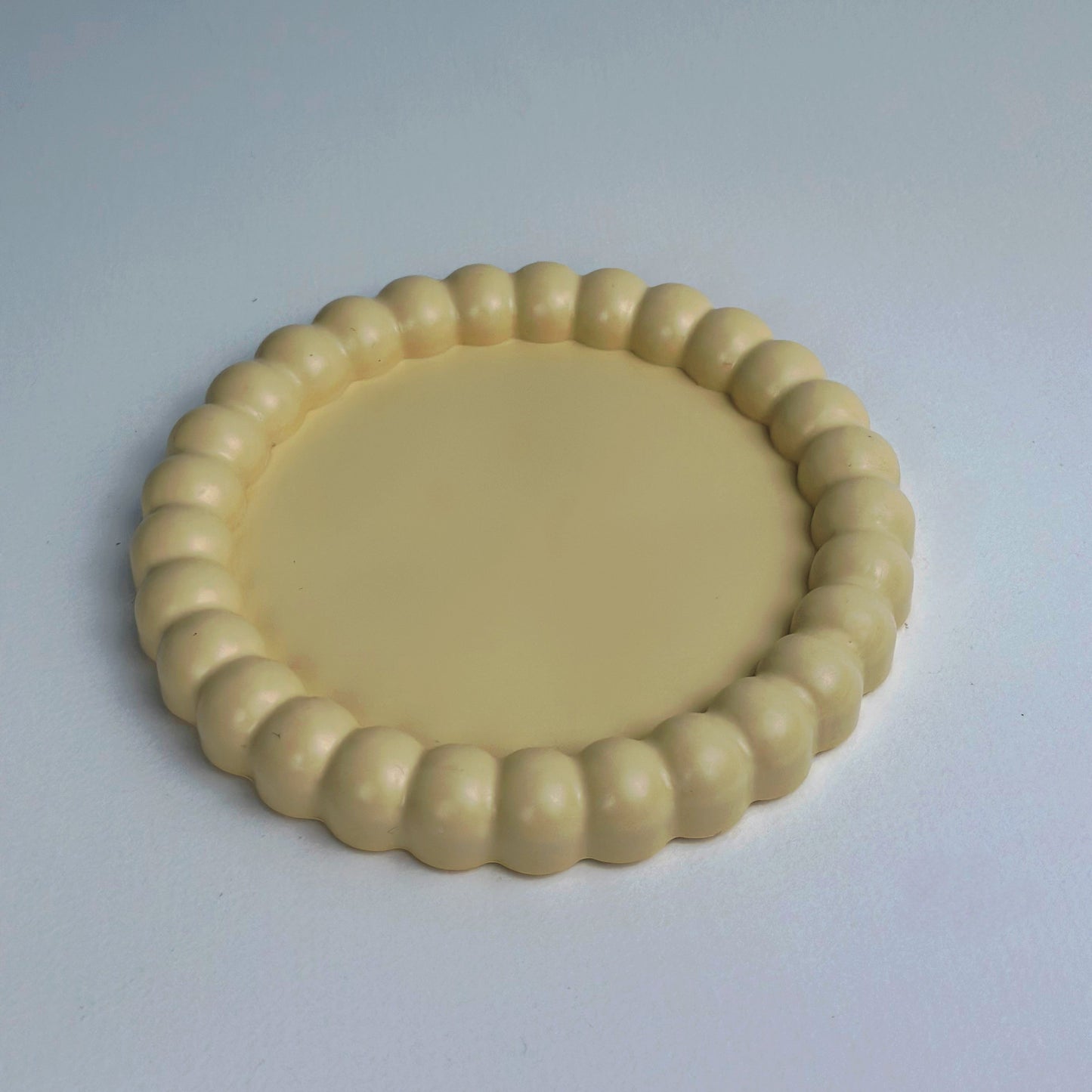 Handmade White Jesmonite Decorative Tray – Yellow Colour