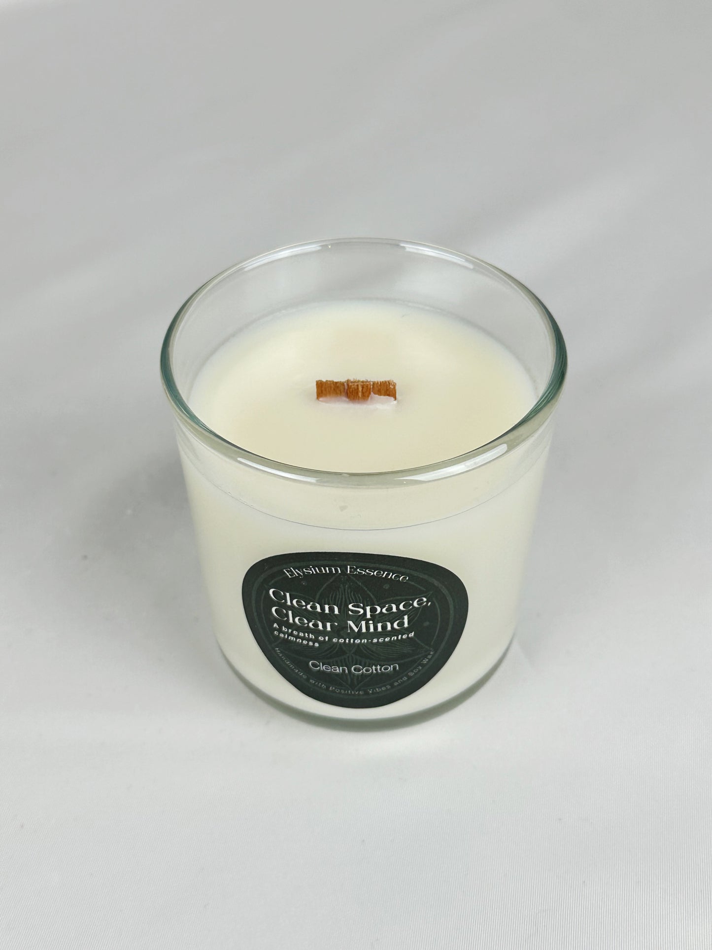 'Clean Space, Clear Mind' Soy Candle - Clean Cotton Scent 200g Container Candle