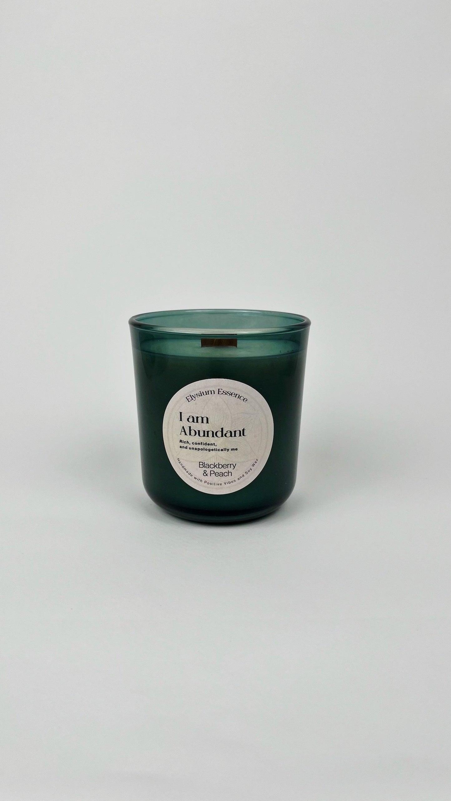“I Am Abundant” Affirmation Scented Soy Candle – Blackberry & Peach Scent, 200g