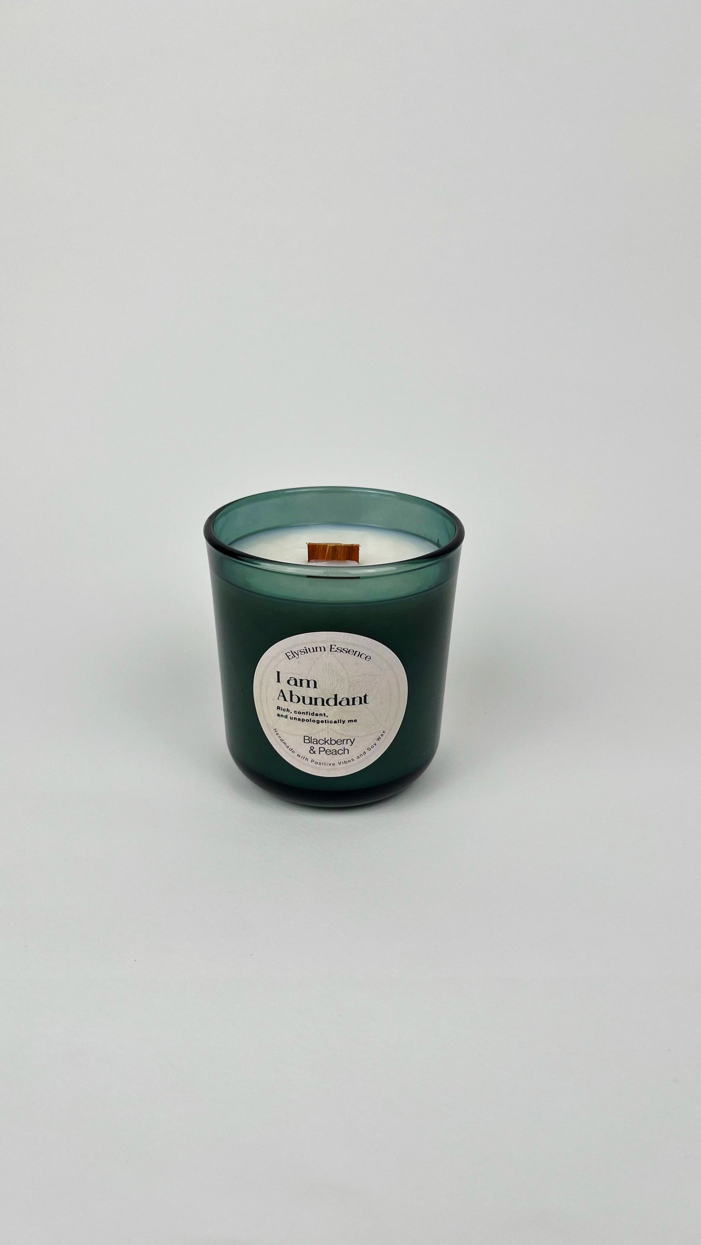 Blackberry & Peach Soy Candle 200g