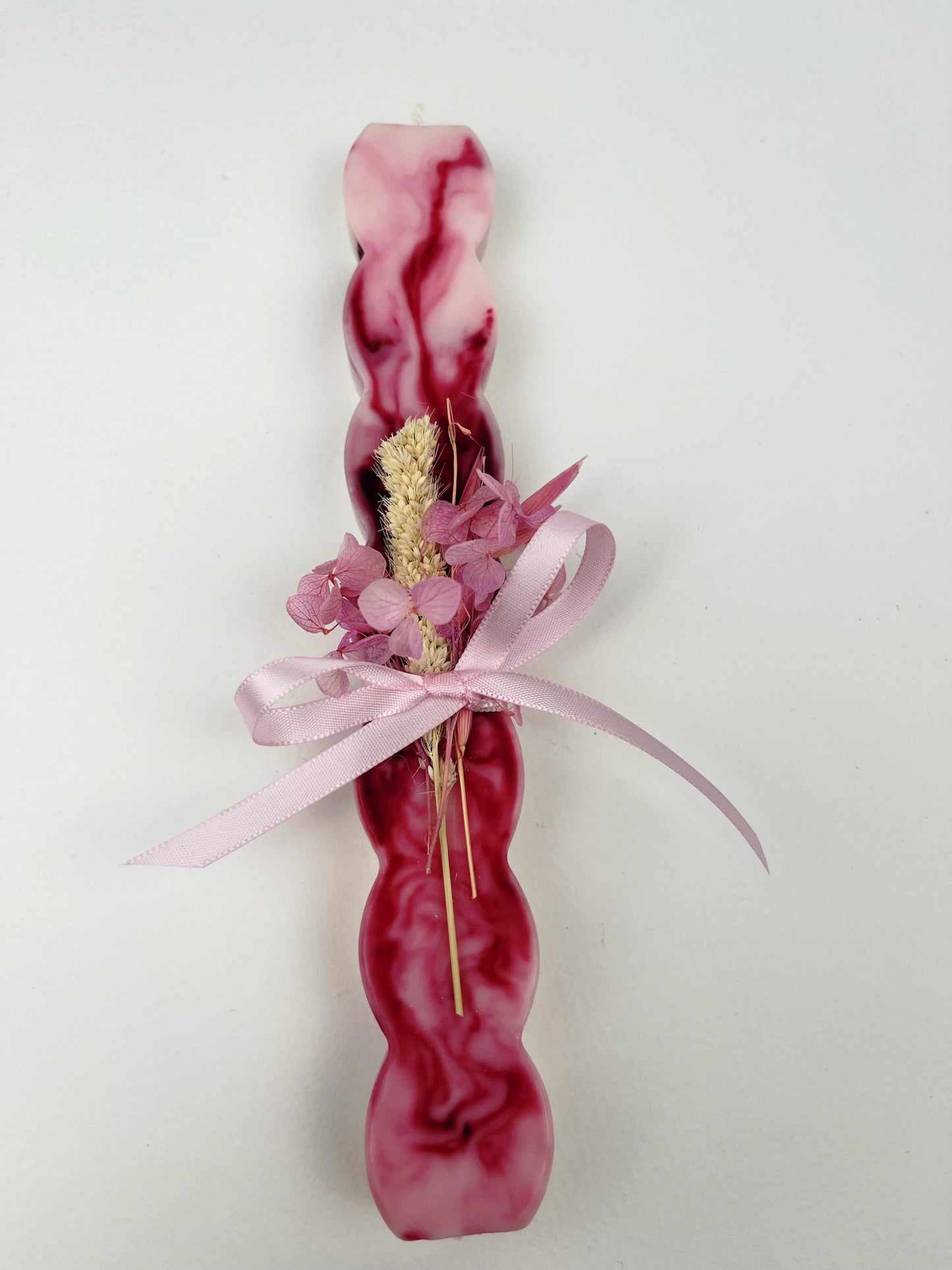 Curvy Pink Marble Candle