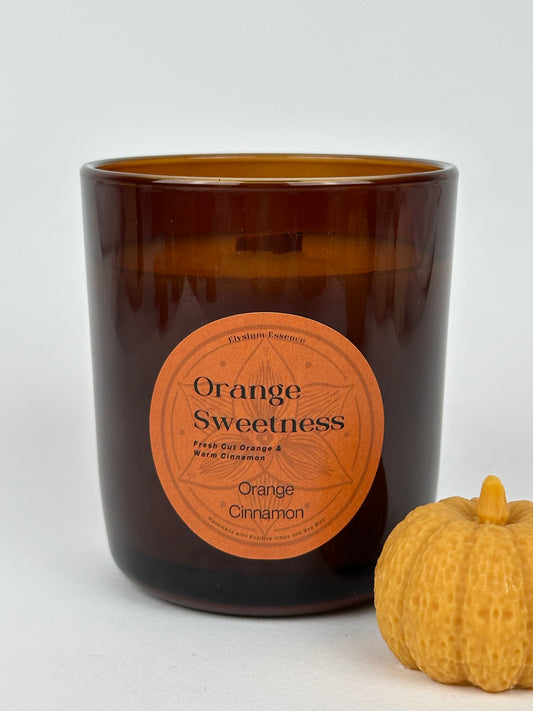 Orange Sweetness Scented Autumn Candle in Amber Jar