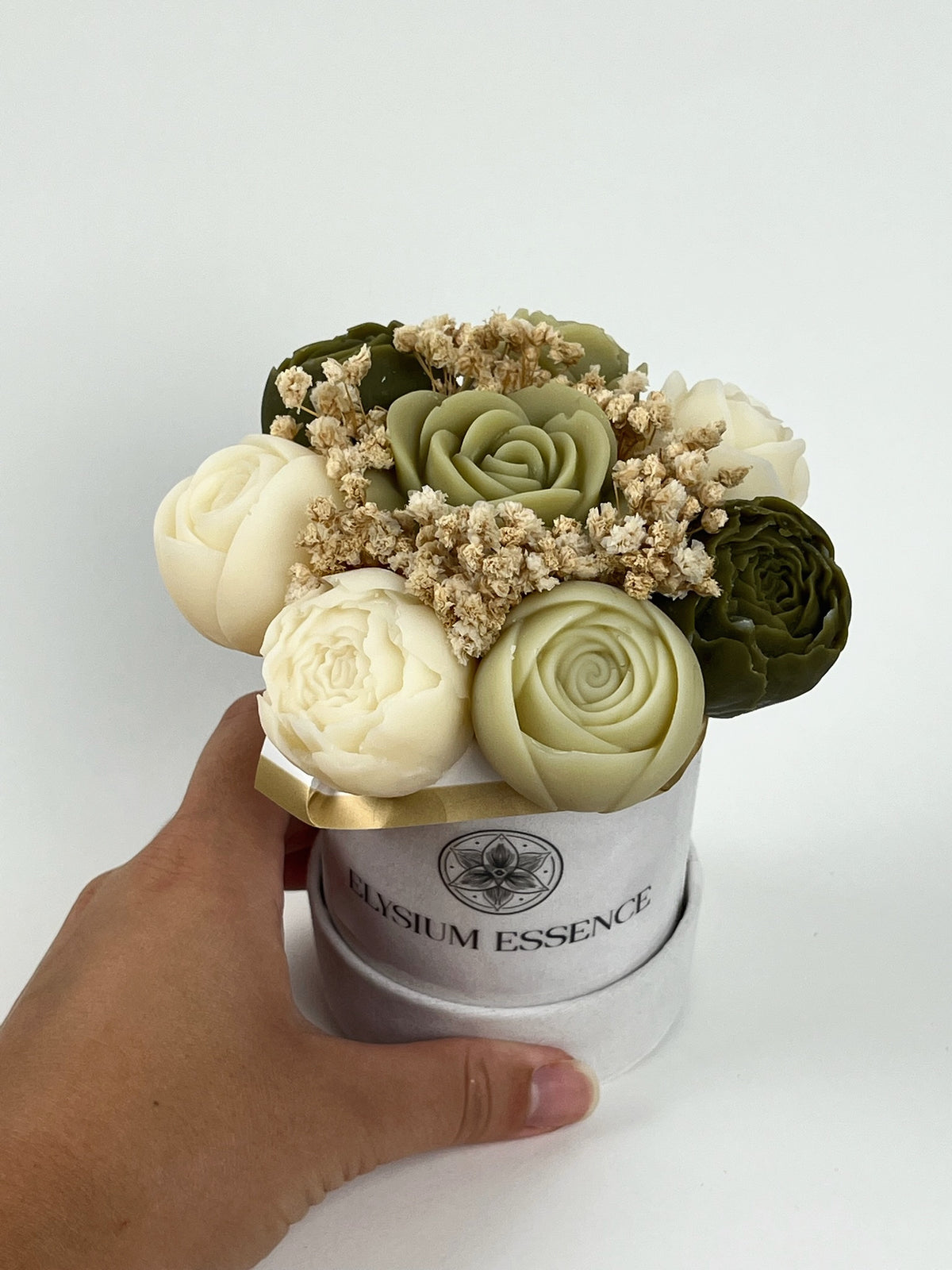 Green White Autumn Bouquet | Elysium Essence