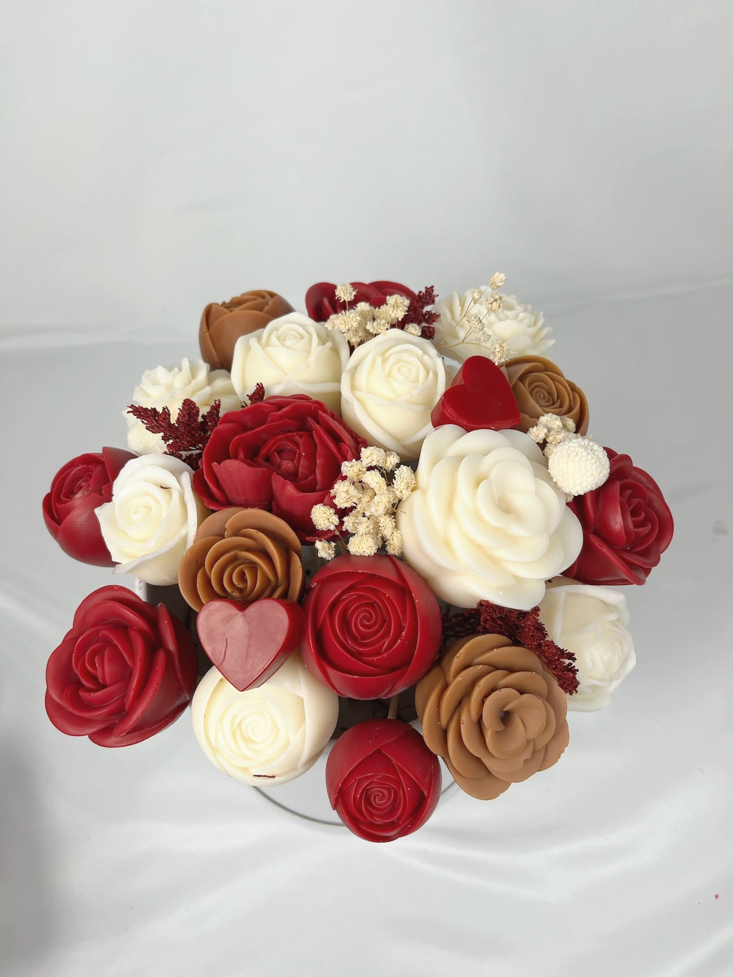 Red Bouquet in Blackberry & Peach Scent