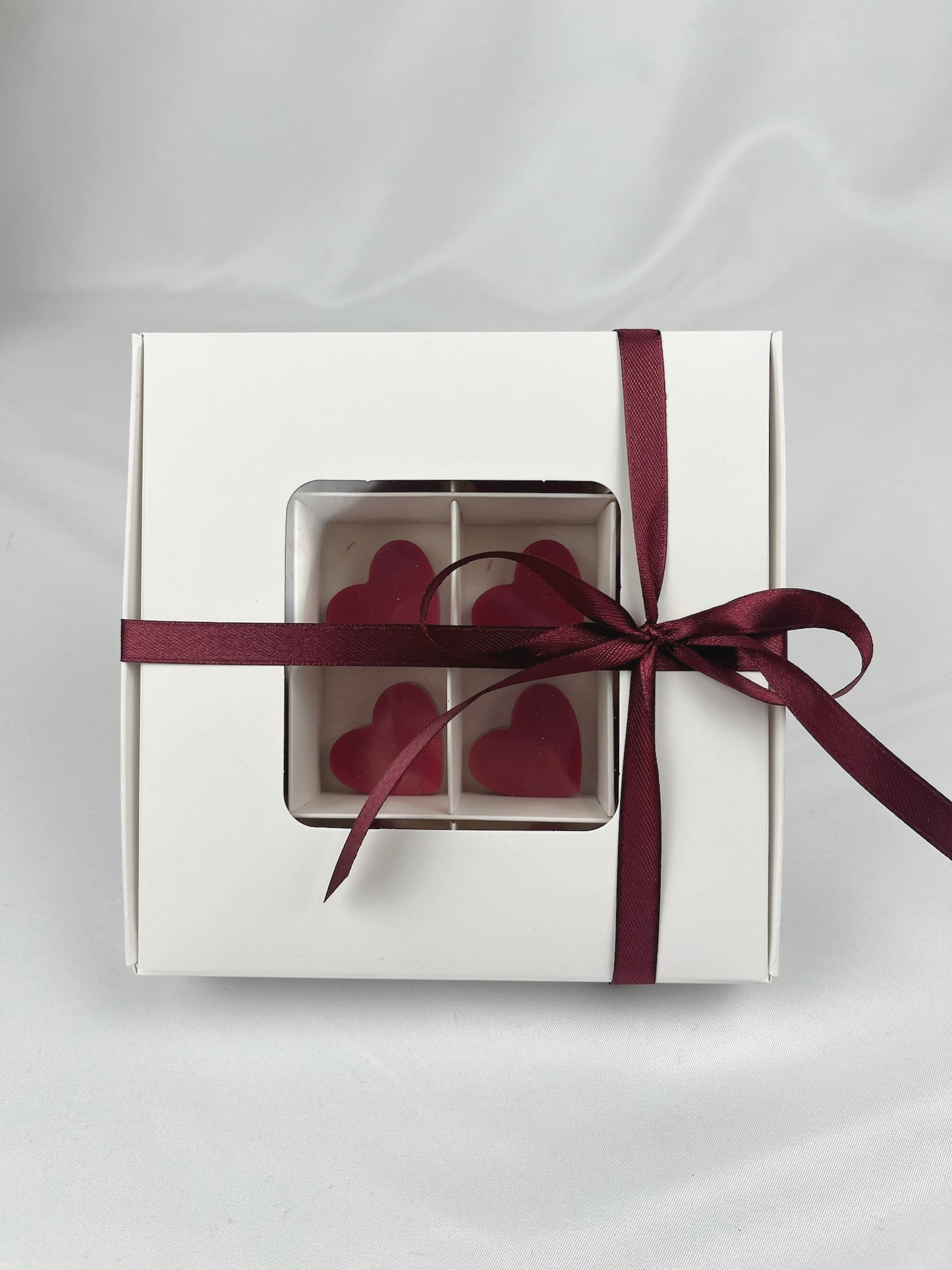 16 Heart-Shaped Wax Melts in St. Valentine's Scents