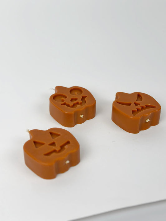 Three pieces Halloween Candles