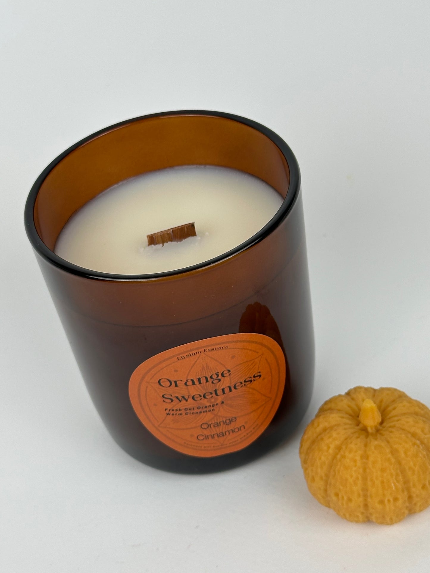 Orange Sweetness Scented Autumn Candle in Amber Jar