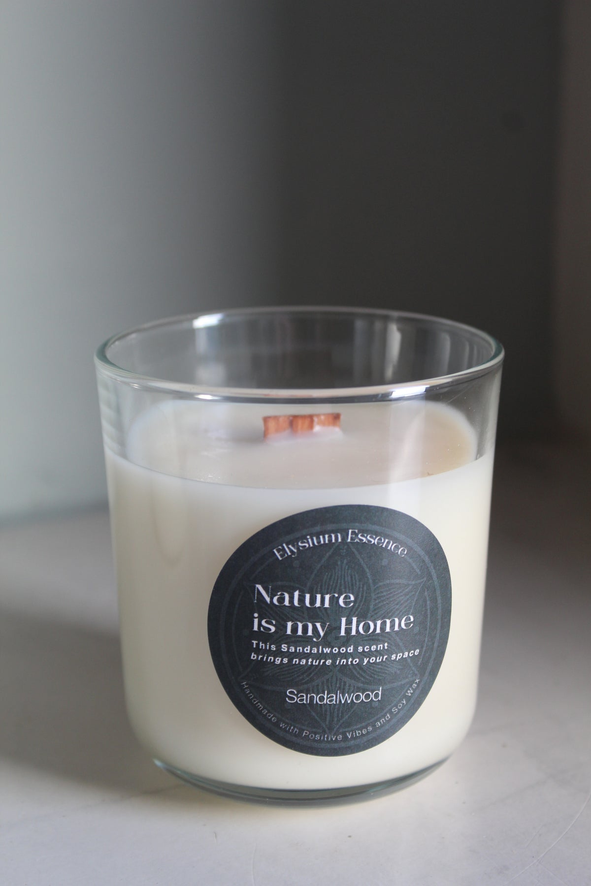 'Nature is my Home' Soy Candle - Sandalwood Scent 200g