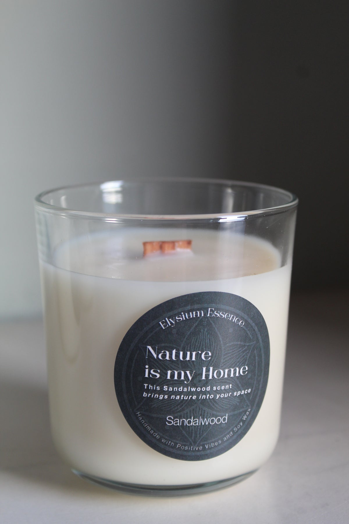 'Nature is my Home' Soy Candle - Sandalwood Scent 200g